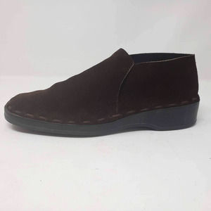 Bally of Switzerland Suede Slip On Shoe - 42